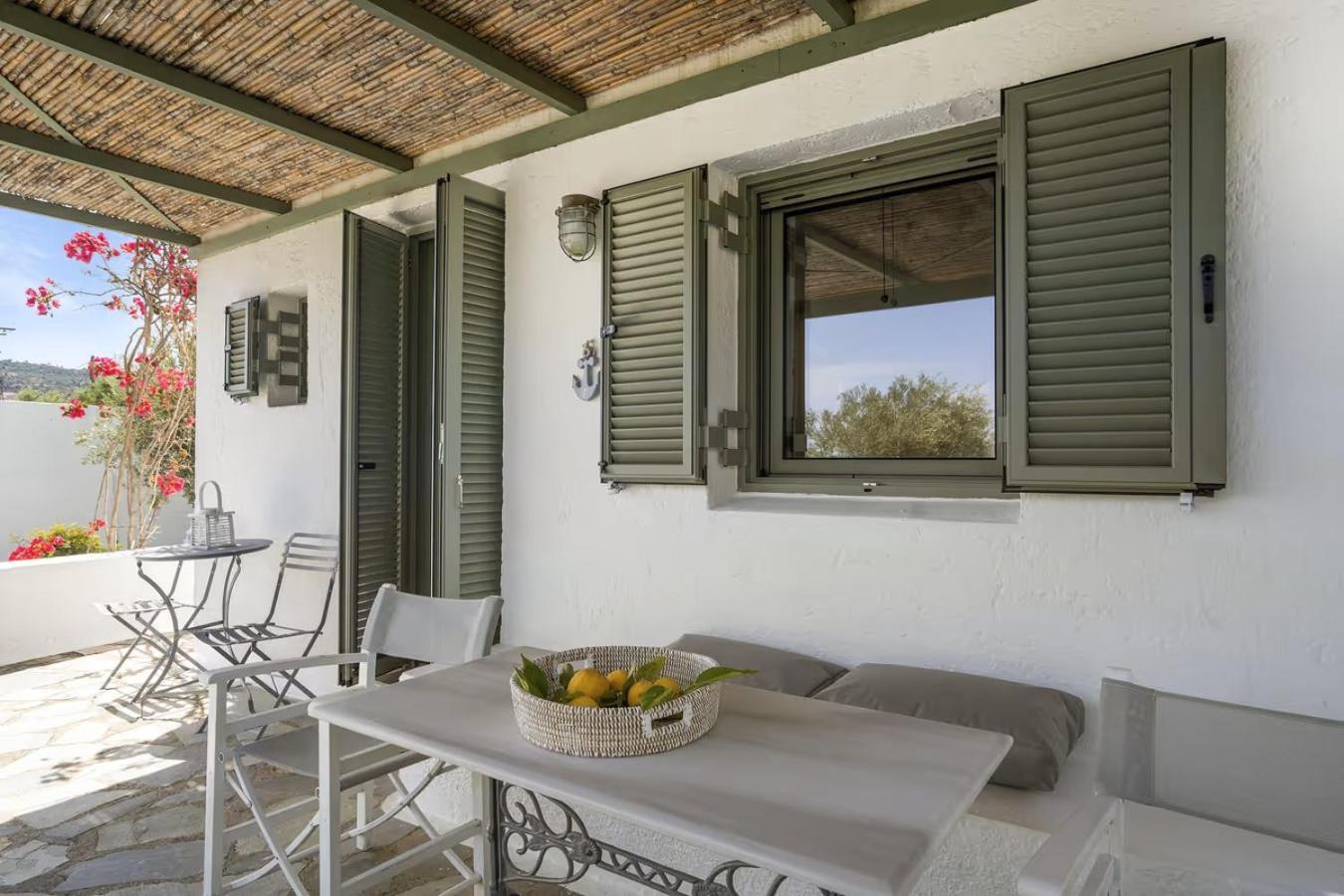 Niriides Resort 伊西翁 外观 照片
