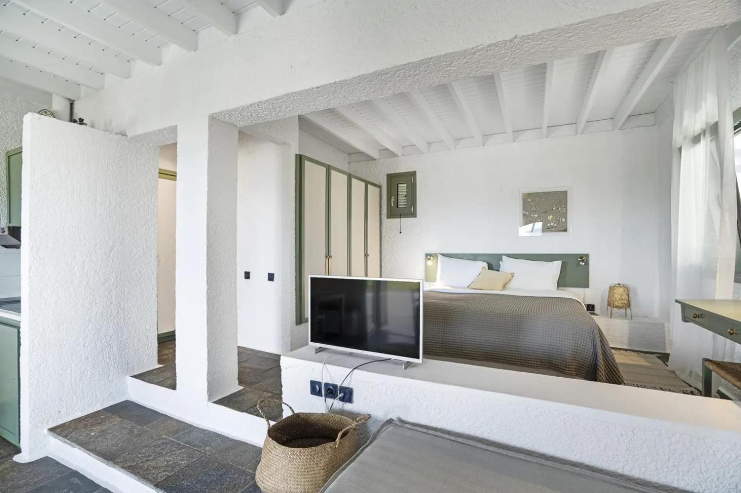 Niriides Resort 伊西翁 外观 照片